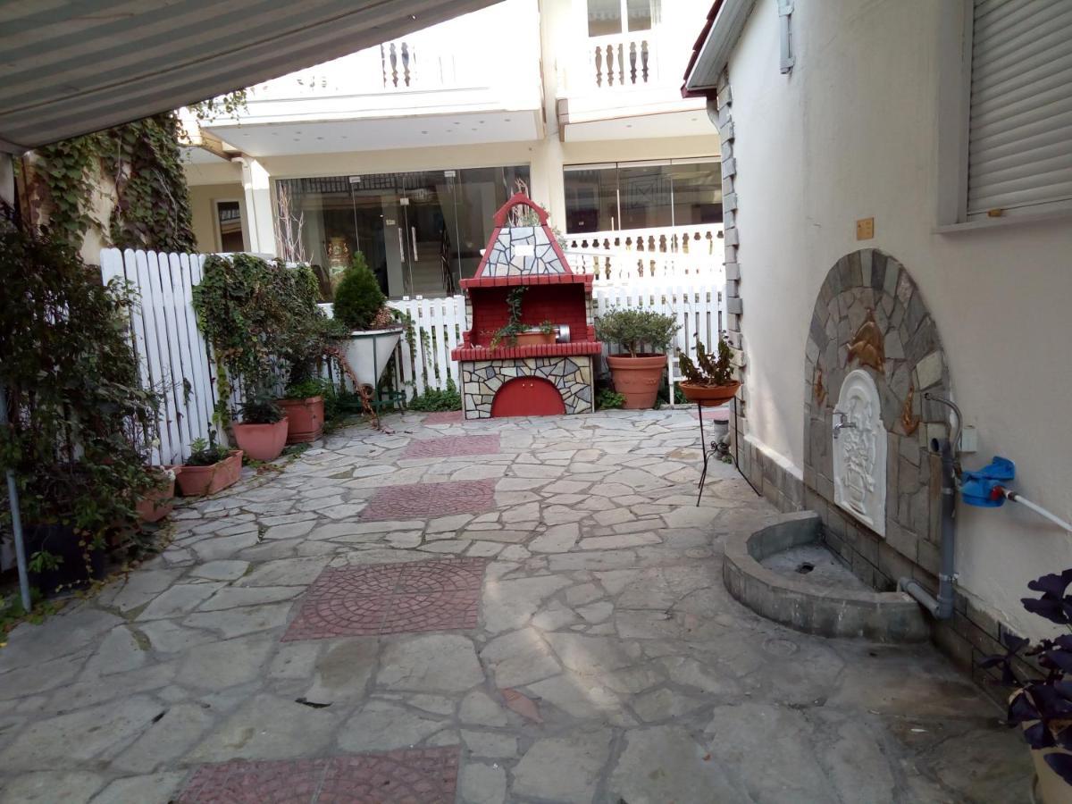 Hotel Exarhos Paralía Buitenkant foto
