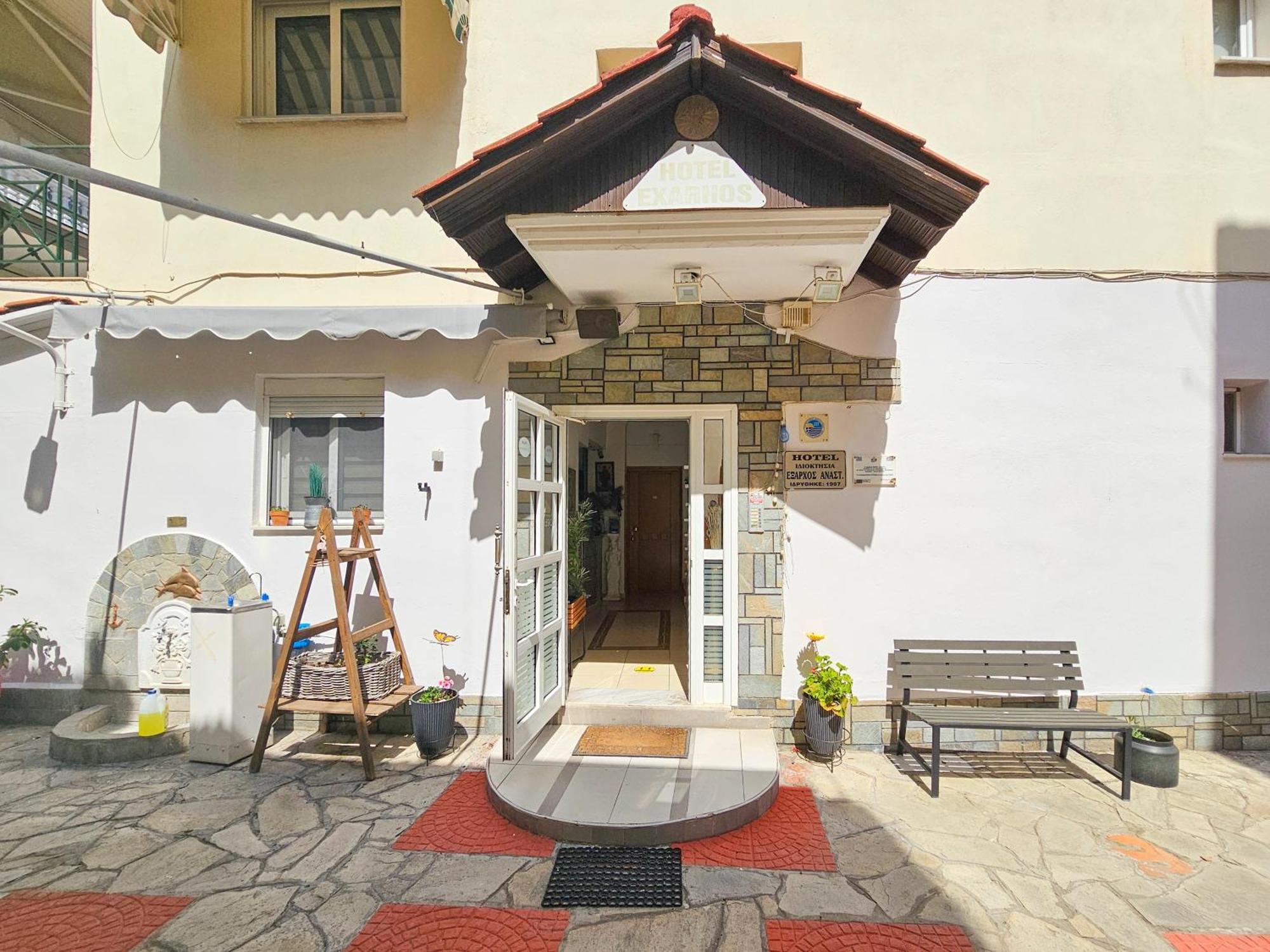 Hotel Exarhos Paralía Buitenkant foto
